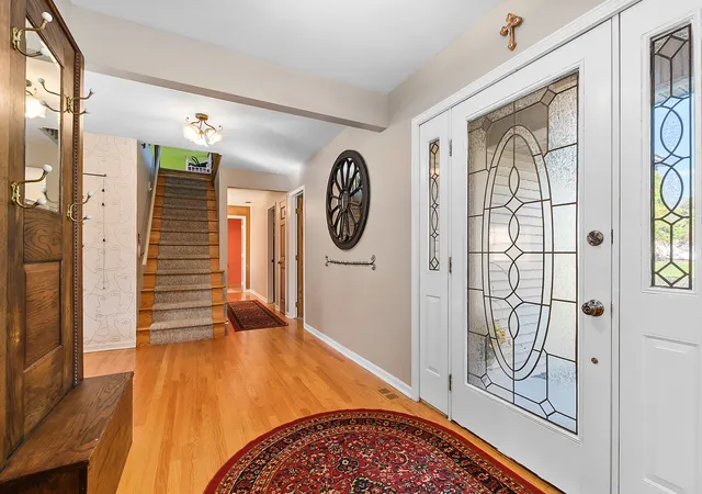 Photo 4 of Single family home for sale at 1345 Edmonds Ave, New Lenox, IL 60451 | MLS# 12777595 | Listing updated on 2026-10-08