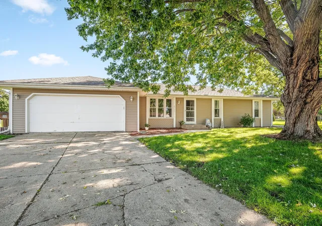 Photo 1 of Single family home for sale at 8523 Terrang Ct, Machesney Park, IL 61115 | MLS# 12777597 | Listing updated on 2026-10-05