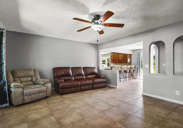 Photo 4 of Single family home for sale at 8523 Terrang Ct, Machesney Park, IL 61115 | MLS# 12777597 | Listing updated on 2026-10-05