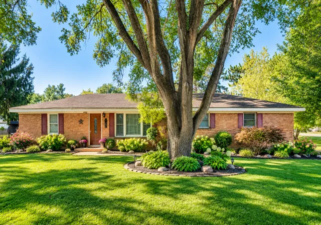 Photo 3 of Single family home for sale at 6703 Hawthorne Dr, Cary, IL 60013 | MLS# 12777606 | Listing updated on 2026-10-08