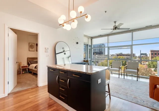 Photo 4 of Condo for sale at 225 S Sangamon St #410, Chicago, IL 60607 | MLS# 12777624 | Listing updated on 2026-10-07