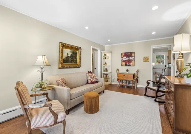 Photo 4 of Condo for sale at 2238 Central St #2, Evanston, IL 60201 | MLS# 12777639 | Listing updated on 2026-10-09