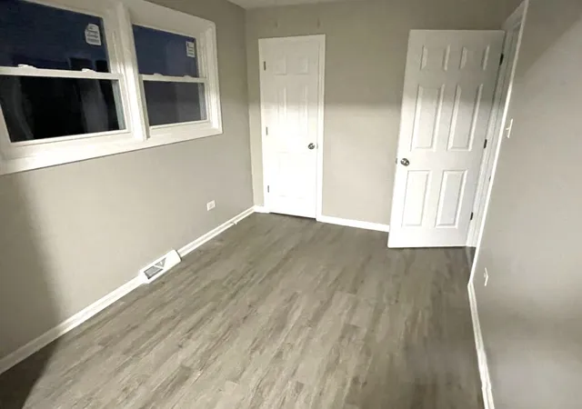 Photo 3 of Single family home for sale at 2905 140th Place, Blue Island, IL 60406 | MLS# 12777657 | Listing updated on 2026-10-05