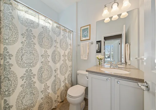 Photo 3 of Single family home for sale at 840 Voyage Way, Elgin, IL 60124 | MLS# 12777659 | Listing updated on 2026-10-10