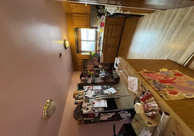 Photo 3 of Single family home for sale at 15233 8th Avenue, Phoenix, IL 60426 | MLS# 12777662 | Listing updated on 2026-10-07