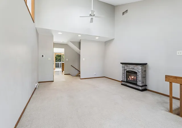 Photo 3 of Townhouse for sale at 15412 S Sunshine Cir, Plainfield, IL 60544 | MLS# 12777668 | Listing updated on 2026-10-10