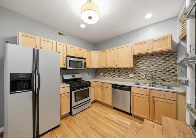 Photo 4 of Condo for sale at 8146 S Drexel Ave #G, Chicago, IL 60619 | MLS# 12777696 | Listing updated on 2026-10-07