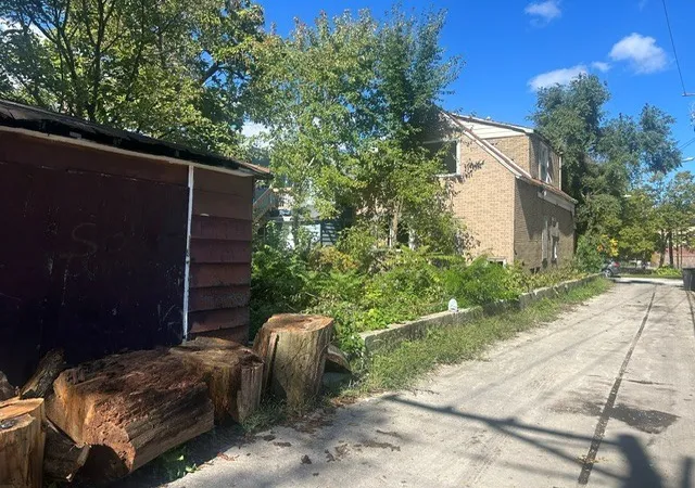 Photo 3 of Single family home for sale at 15 W 104th Place, Chicago, IL 60628 | MLS# 12777719 | Listing updated on 2026-10-07
