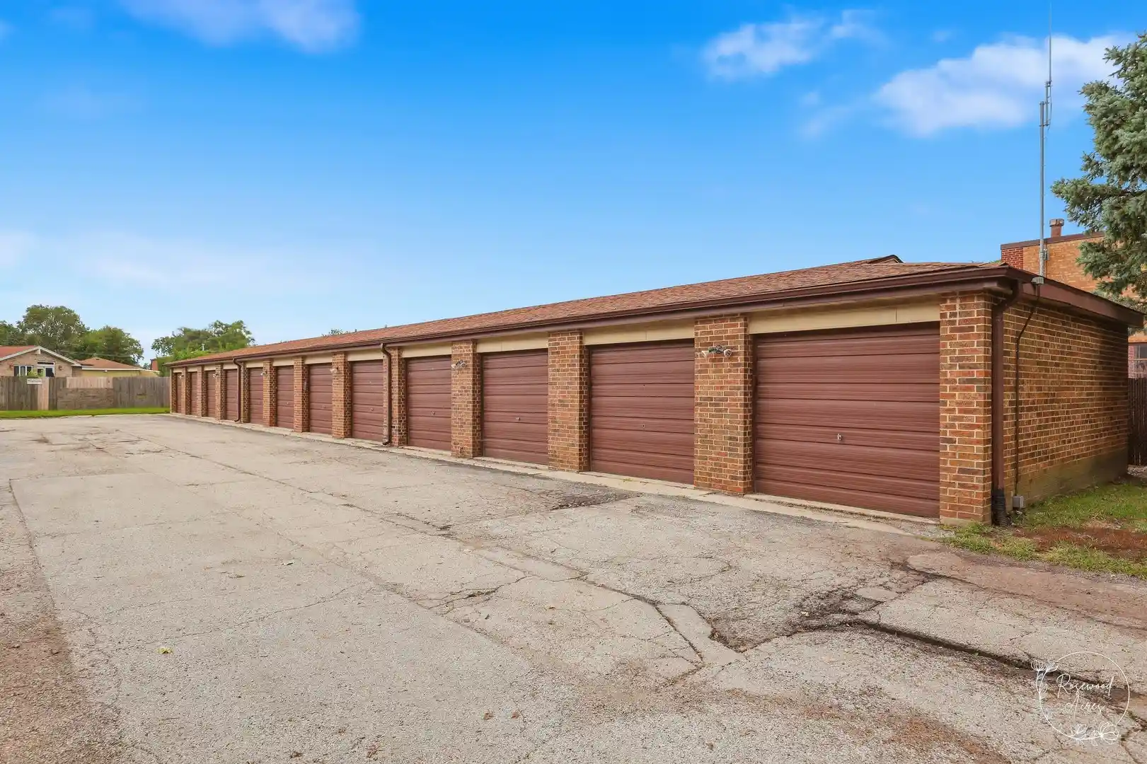 Listing Photo 17 - Condo for sale in 13531 Lamon Ave located at 13531 Lamon Ave, Crestwood, IL 60445 - Unit #203