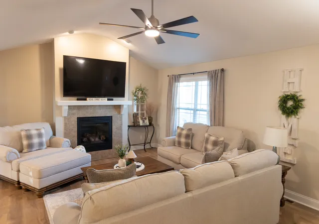 Photo 4 of Single family home for sale at 1415 Indian Trl, Kankakee, IL 60901 | MLS# 12777737 | Listing updated on 2026-10-07