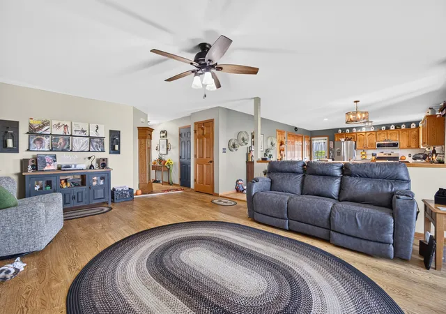Photo 3 of Single family home for sale at 224 Windover Park Ct, Rochelle, IL 60168 | MLS# 12777746 | Listing updated on 2026-10-07