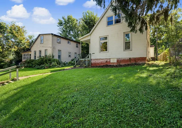 Photo 29 of Single family home for sale at 1212 W Olive St, Bloomington, IL 61701 | MLS# 12777766 | Listing updated on 2026-10-09