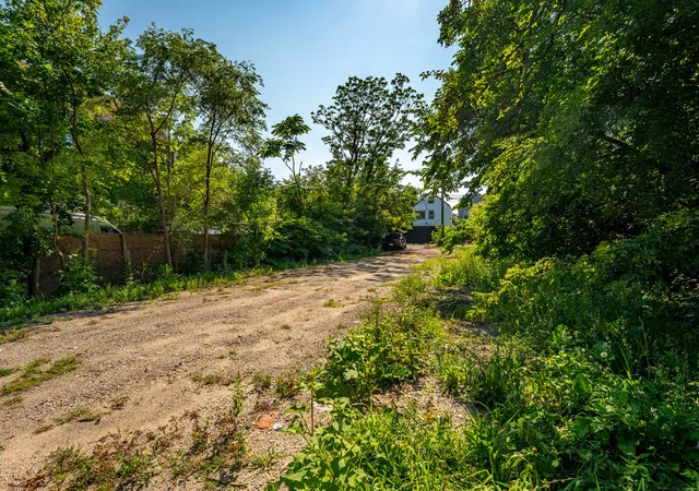 Photo 3 of Land for sale at 5244 S Wood St, Chicago, IL 60609 | MLS# 12777793 | Listing updated on 2026-10-06
