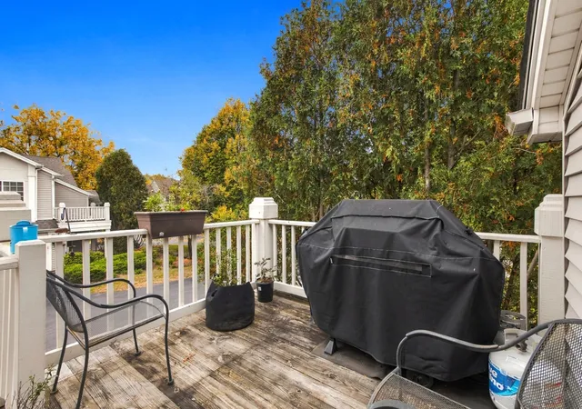 Photo 3 of Condo for sale at 41 W Briarwood Dr #41, Streamwood, IL 60107 | MLS# 12777808 | Listing updated on 2026-10-21