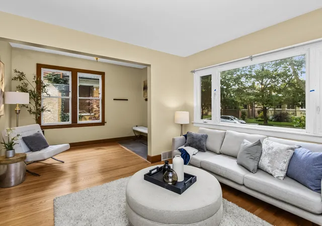 Photo 3 of Single family home for sale at 2626 W Morse Ave, Chicago, IL 60645 | MLS# 12777815 | Listing updated on 2026-10-09