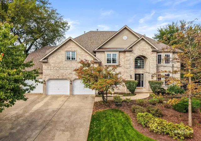 Photo 4 of Single family home for sale at 455 Flock Ave, Naperville, IL 60565 | MLS# 12777879 | Listing updated on 2026-10-20