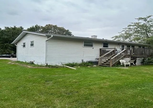 Photo 3 of Single family home for sale at 2727 Mitchell Dr, Woodridge, IL 60517 | MLS# 12777889 | Listing updated on 2026-10-06