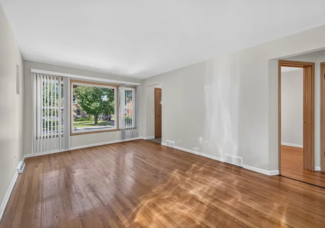Photo 4 of Single family home for sale at 4117 N Olcott Ave, Norridge, IL 60706 | MLS# 12777890 | Listing updated on 2026-10-10