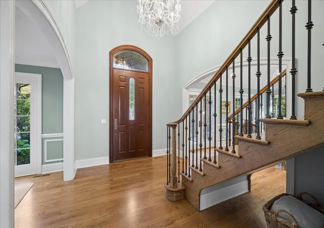Photo 2 of Single family home for sale at 718 Woodmere Ln, Glenview, IL 60025 | MLS# 12777893 | Listing updated on 2026-10-22