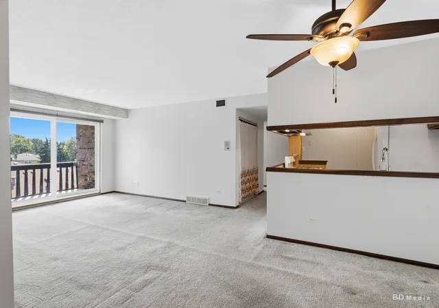 Photo 2 of Condo for sale at 13628 Royal Ct #810, Crestwood, IL 60418 | MLS# 12777895 | Listing updated on 2026-10-07