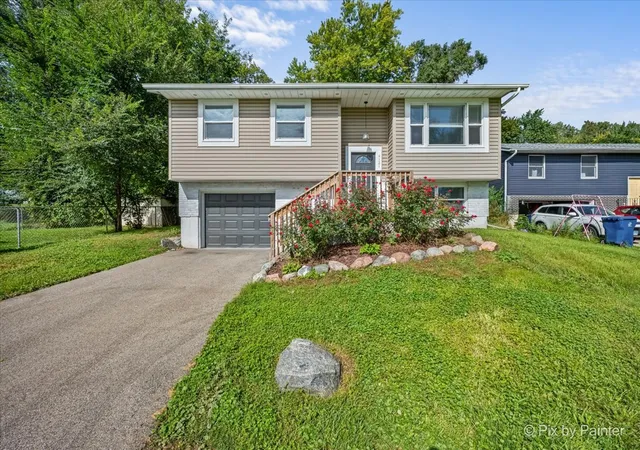 Single family home for sale at 4121 N Johnsburg Rd, Johnsburg, IL 60051 | MLS# 12777906