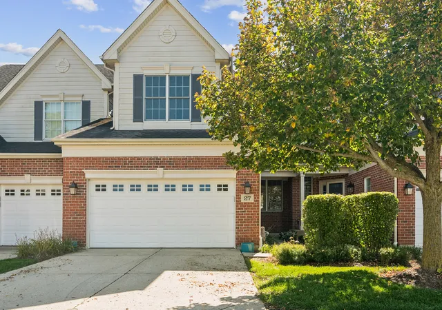 Photo 2 of Townhouse for sale at 27 Harborside Way, Hawthorn Woods, IL 60047 | MLS# 12777912 | Listing updated on 2026-10-07