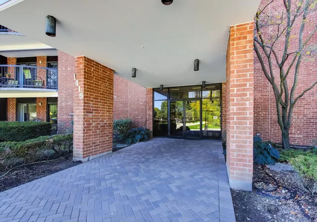Photo 1 of Condo for sale at 1415 E Central Rd #222C, Arlington Heights, IL 60005 | MLS# 12777914 | Listing updated on 2026-10-10