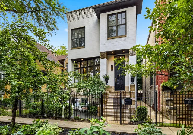 Photo 1 of Single family home for sale at 1310 W Roscoe St, Chicago, IL 60657 | MLS# 12777941 | Listing updated on 2026-10-08
