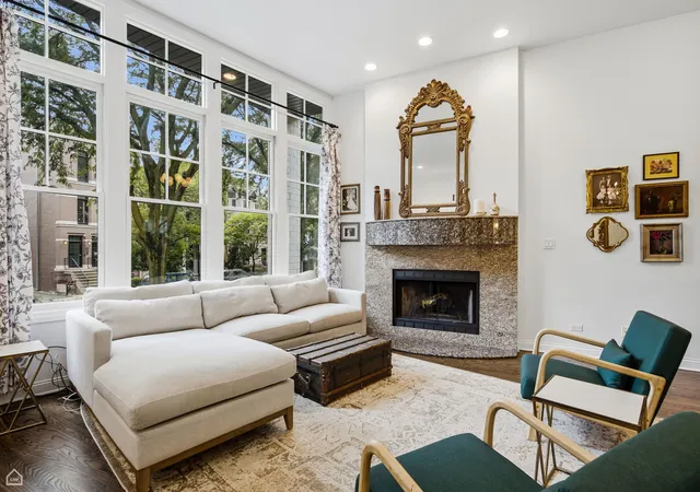 Photo 3 of Single family home for sale at 1310 W Roscoe St, Chicago, IL 60657 | MLS# 12777941 | Listing updated on 2026-10-10