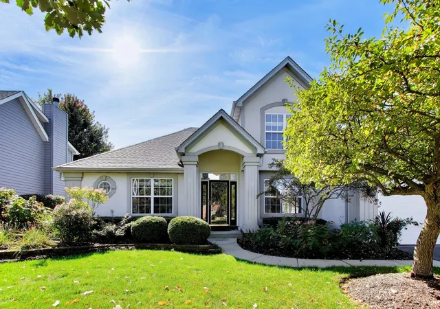 Photo 3 of Single family home for sale at 2767 Freeland Cir, Naperville, IL 60564 | MLS# 12777942 | Listing updated on 2026-10-07