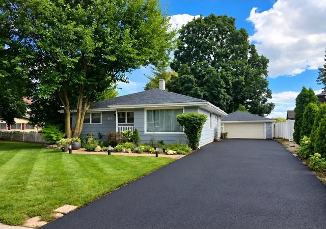 Single family home for sale at 605 E Maple Ave, Mundelein, IL 60060 | MLS# 12777984