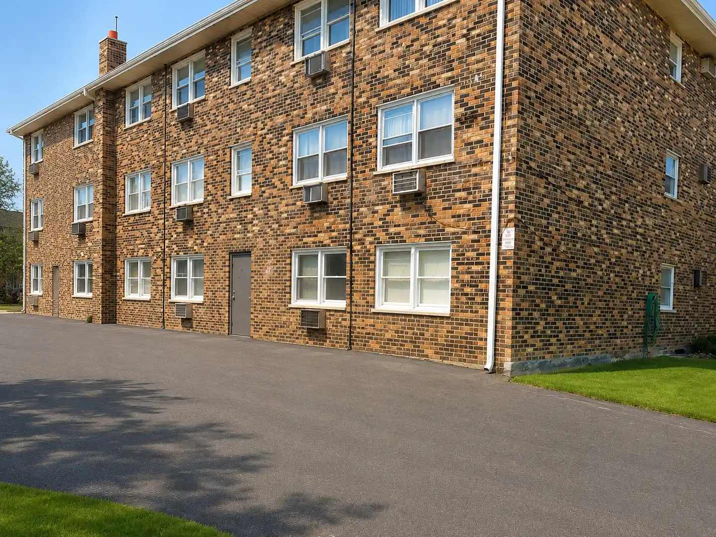 Listing Photo 15 - Condo for sale in 7101 Oconnell Dr located at 7101 Oconnell Dr, Chicago Ridge, IL 60415 - Unit #2C