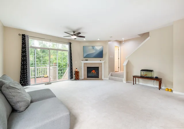Photo 3 of Townhouse for sale at 3443 Bradbury Cir, Aurora, IL 60504 | MLS# 12778001 | Listing updated on 2026-10-06