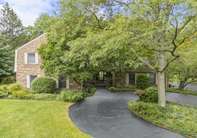 Photo 3 of Single family home for sale at 21714 N Andover Rd, Kildeer, IL 60047 | MLS# 12778014 | Listing updated on 2026-10-07