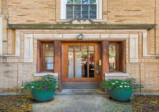 Photo 1 of Condo for sale at 2457 W Eastwood Ave #1, Chicago, IL 60625 | MLS# 12778032 | Listing updated on 2026-10-08