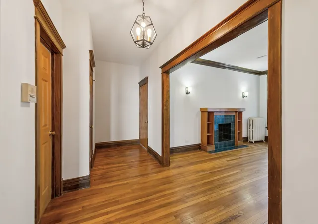 Photo 3 of Condo for sale at 2457 W Eastwood Ave #1, Chicago, IL 60625 | MLS# 12778032 | Listing updated on 2026-10-08