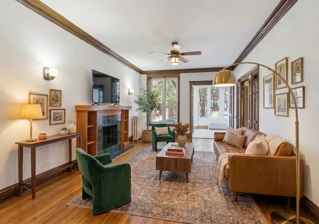 Photo 4 of Condo for sale at 2457 W Eastwood Ave #1, Chicago, IL 60625 | MLS# 12778032 | Listing updated on 2026-10-08