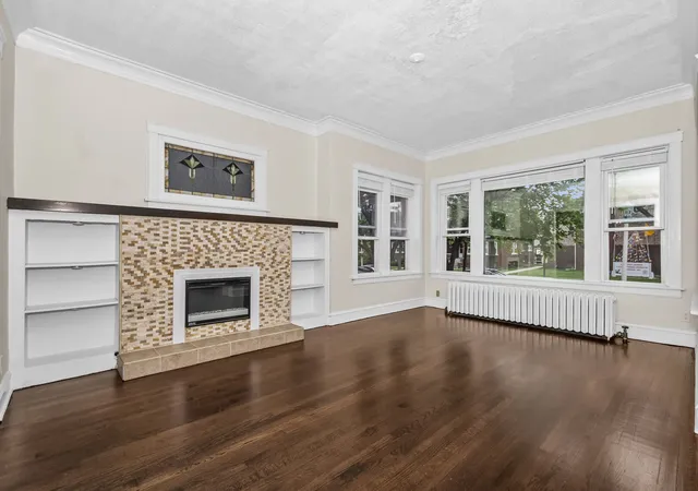 Photo 3 of Single family home for sale at 1126 N Humphrey Ave, Oak Park, IL 60302 | MLS# 12778062 | Listing updated on 2026-10-07