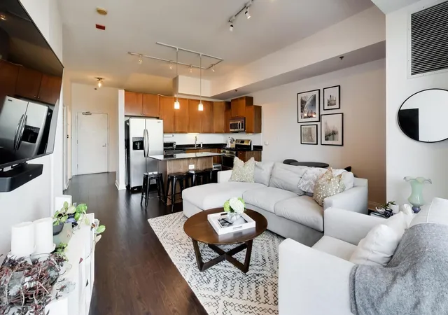Photo 4 of Condo for sale at 230 W Division St #1107, Chicago, IL 60610 | MLS# 12778066 | Listing updated on 2026-10-08