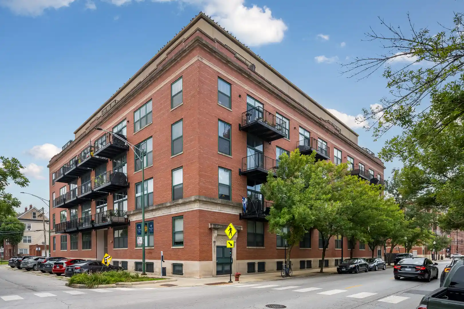 Listing Photo 1 - Condo for sale in 3500 S Sangamon St located at 3500 S Sangamon St, Chicago, IL 60609 - Unit #208