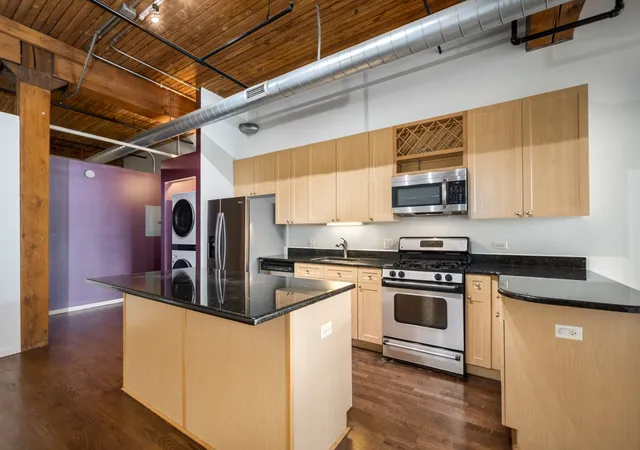 Photo 4 of Condo for sale at 3500 S Sangamon St #208, Chicago, IL 60609 | MLS# 12778069 | Listing updated on 2026-10-13