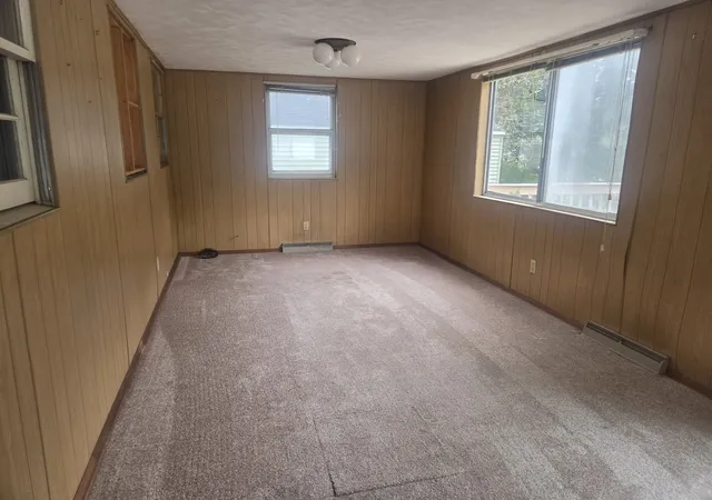 Photo 3 of Single family home for sale at 3333 26th Street, Rock Island, IL 61201 | MLS# 12778072 | Listing updated on 2026-10-08
