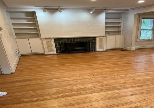 Photo 4 of Single family home for sale at 6520 N Fairfield Ave, Chicago, IL 60645 | MLS# 12778077 | Listing updated on 2026-10-08