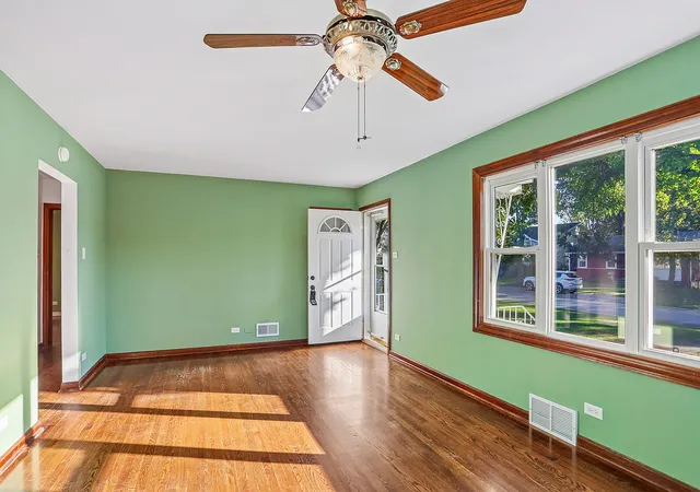 Photo 4 of Single family home for sale at 3644 Peoria St, Steger, IL 60475 | MLS# 12778080 | Listing updated on 2026-10-06