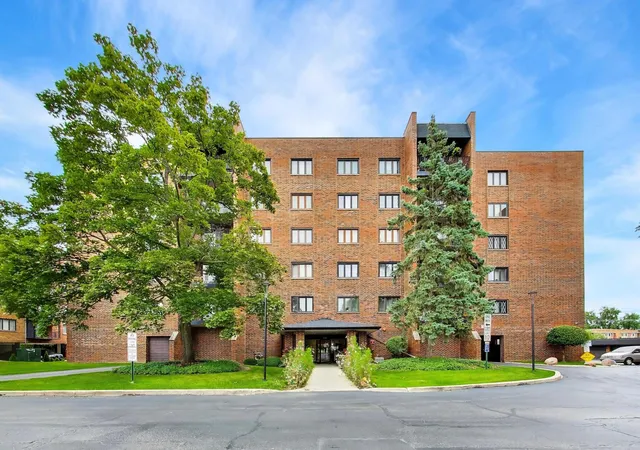 Photo 1 of Condo for sale at 9346 Landings Ln #406, Des Plaines, IL 60016 | MLS# 12778105 | Listing updated on 2026-10-07