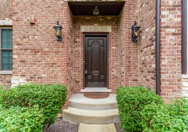 Photo 2 of Single family home for sale at 7209 Daybreak Ln, Long Grove, IL 60060 | MLS# 12778110 | Listing updated on 2026-10-07
