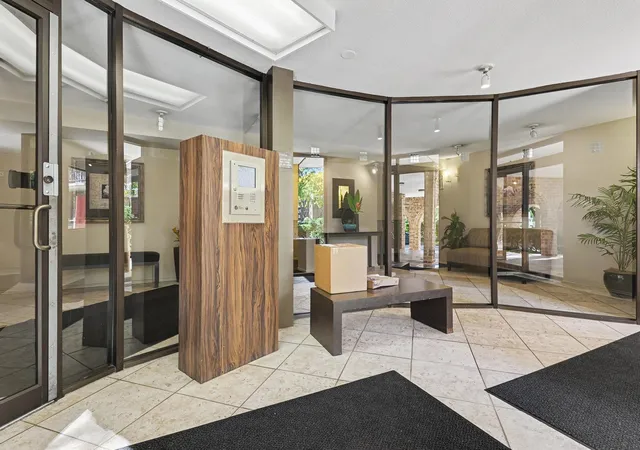 Photo 3 of Condo for sale at 35 S Baybrook Dr #309, Palatine, IL 60074 | MLS# 12778124 | Listing updated on 2026-10-09