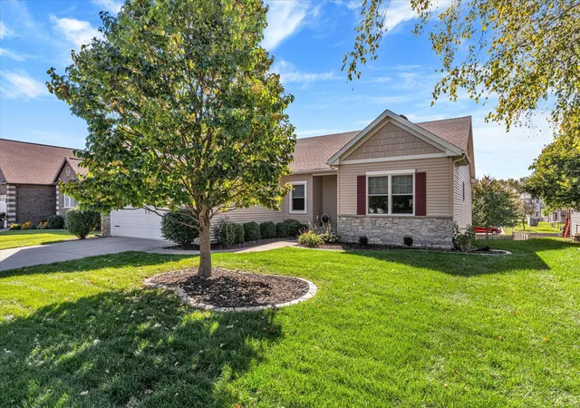 Photo 2 of Single family home for sale at 1913 E 58th Street, Davenport, IA 52807 | MLS# 12778152 | Listing updated on 2026-10-12