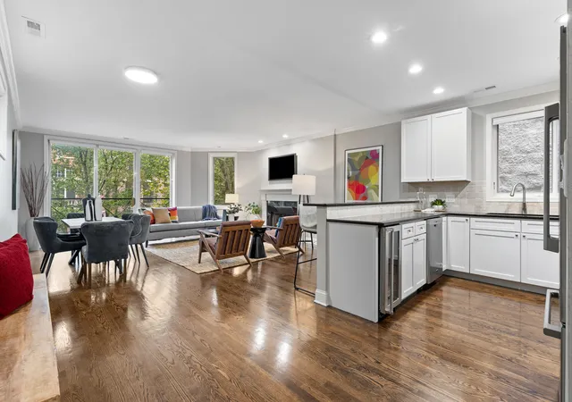 Photo 2 of Townhouse for sale at 3534 N Fremont St #3, Chicago, IL 60657 | MLS# 12778167 | Listing updated on 2026-10-07