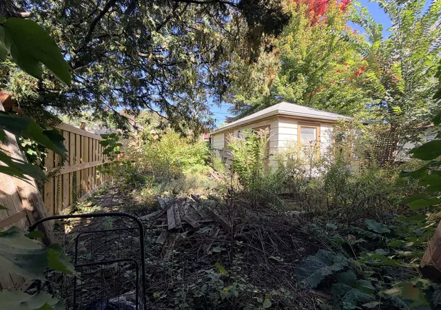 Photo 2 of Single family home for sale at 2930 W Eastwood Ave, Chicago, IL 60625 | MLS# 12778175 | Listing updated on 2026-10-07